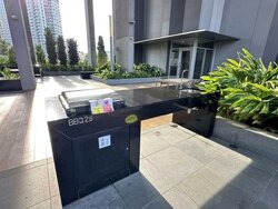 Arc 380 (D8), Retail #457391881